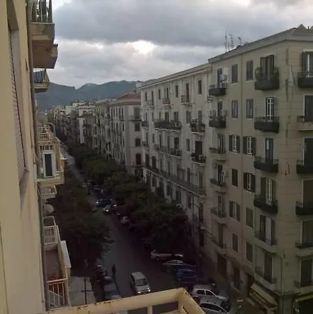 Oda ve Kahvaltı Marchese Ugo